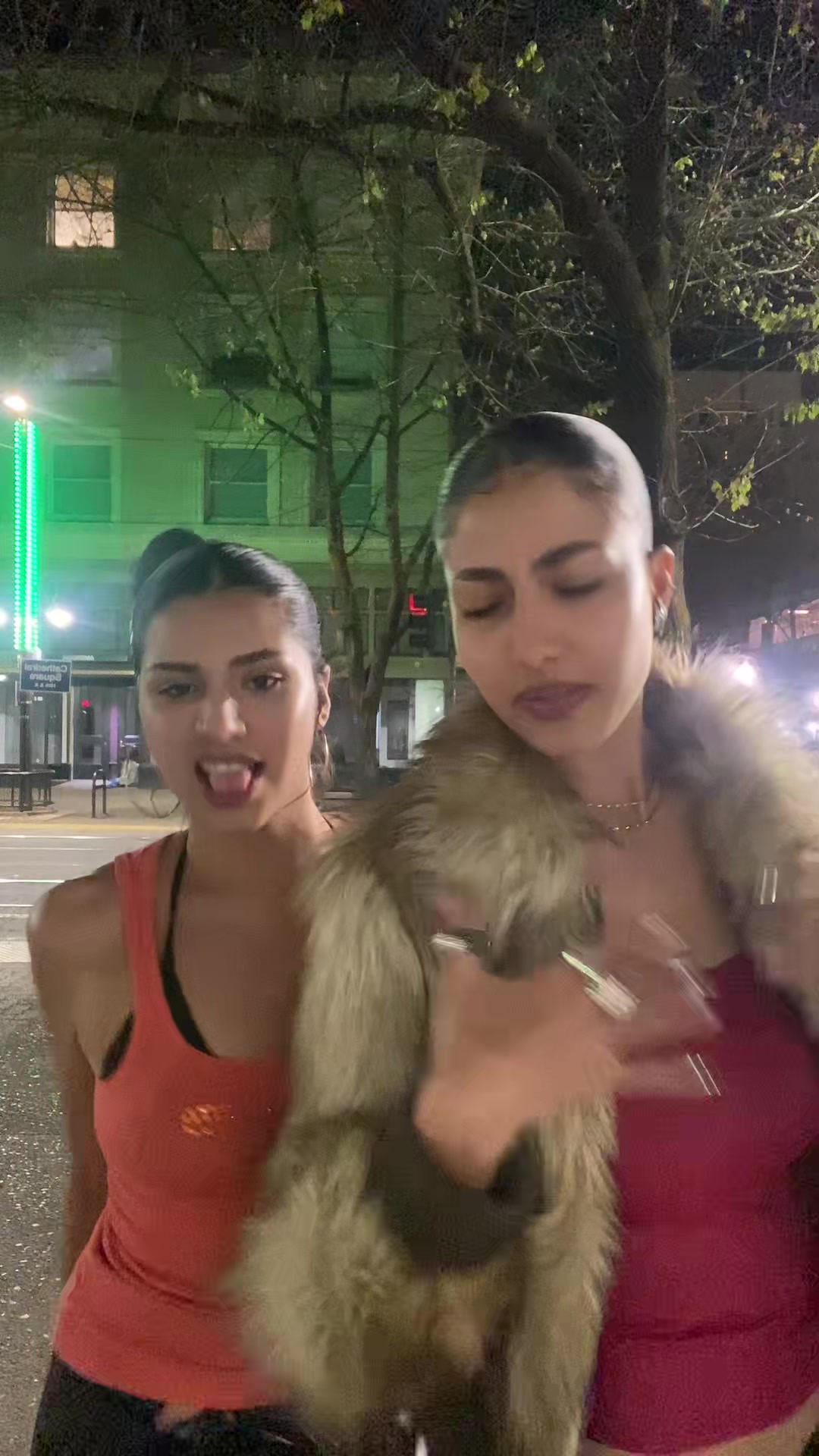 @ahjaaya