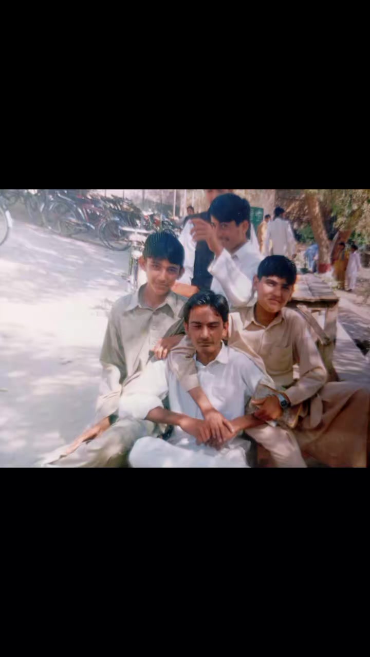 @Gull Zaib Niazi