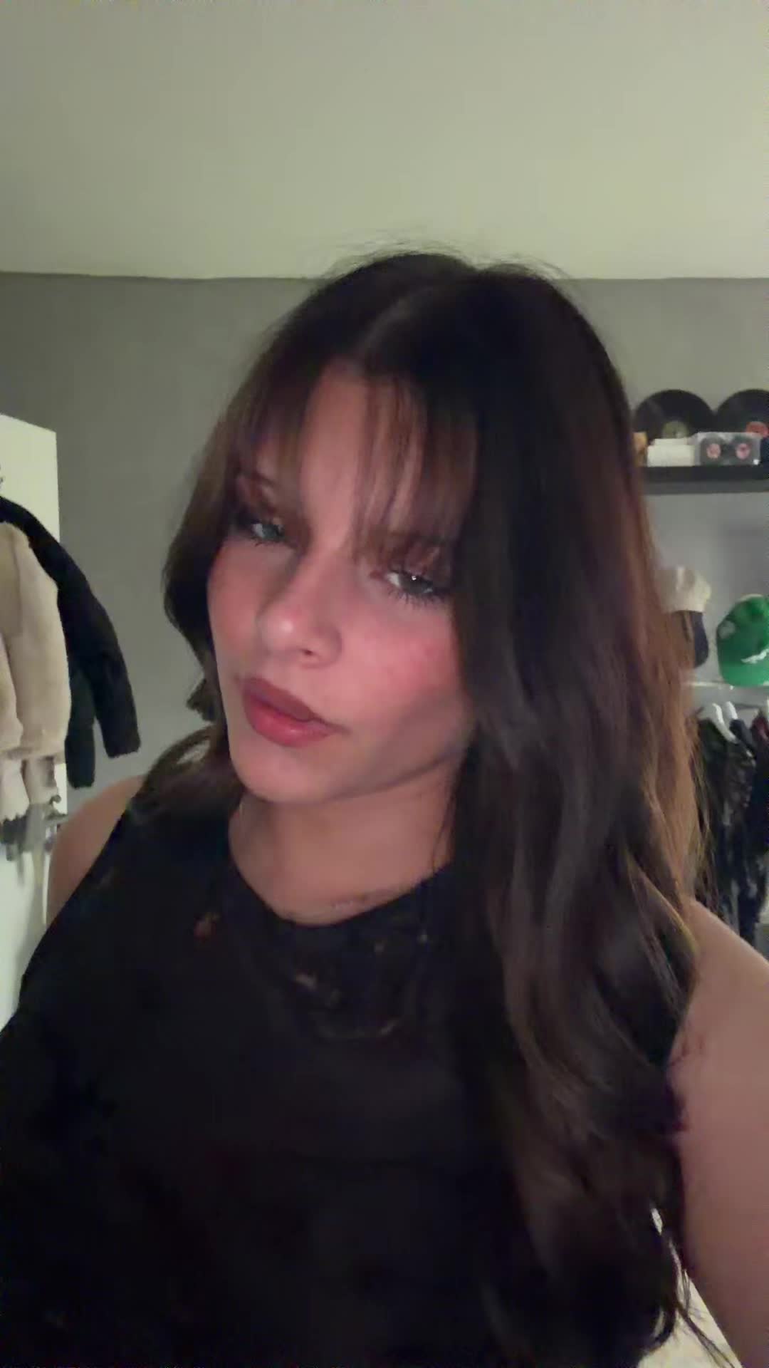 @melina_0ds!
