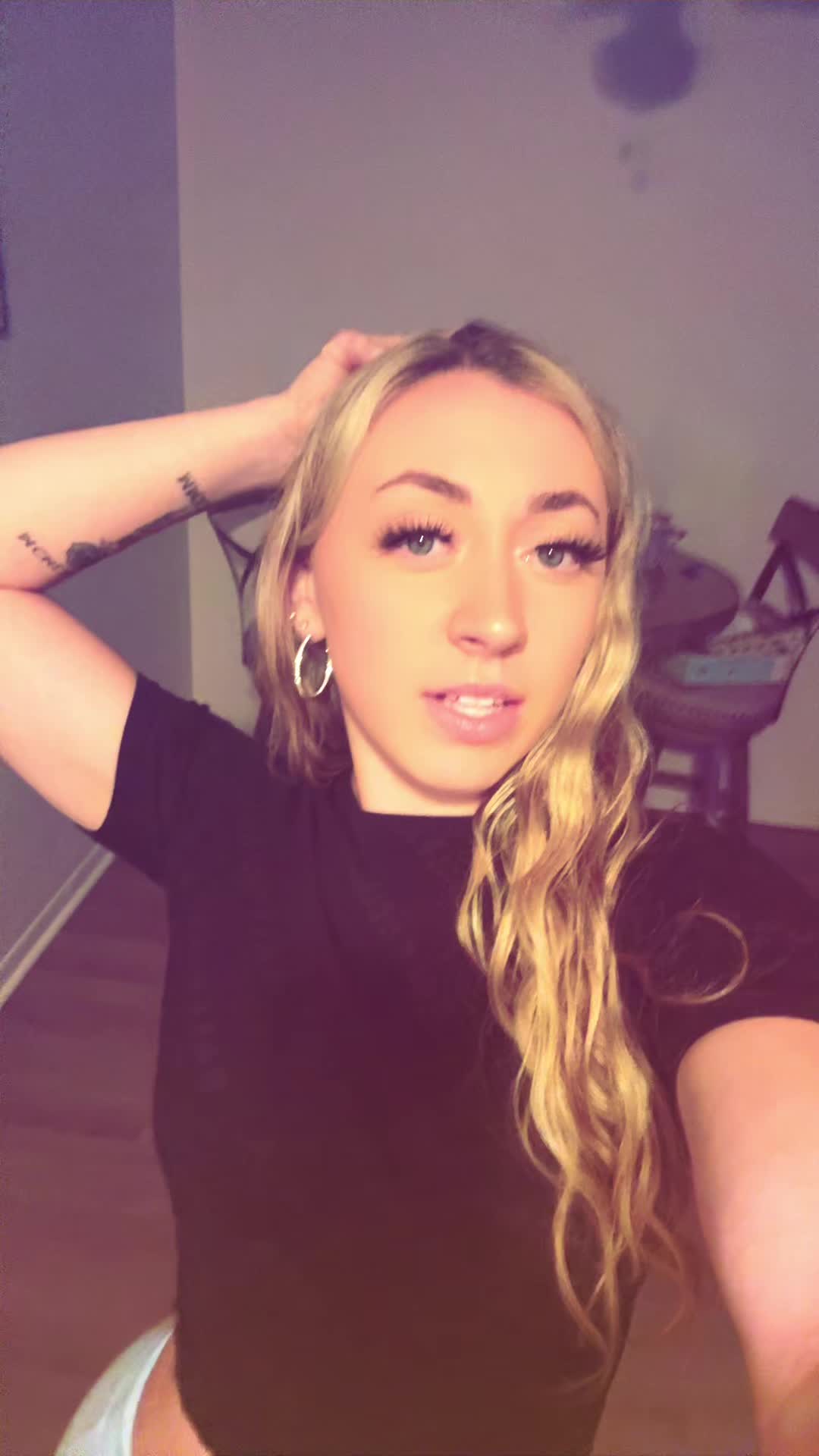 @yuhserski