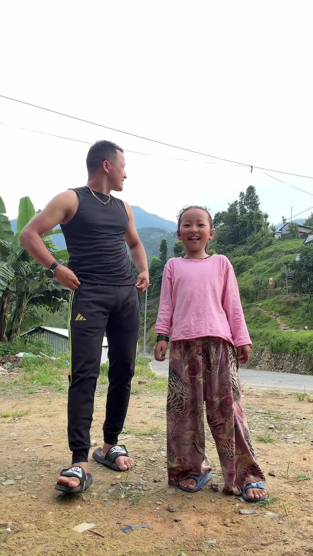 @पदम पाखि्न