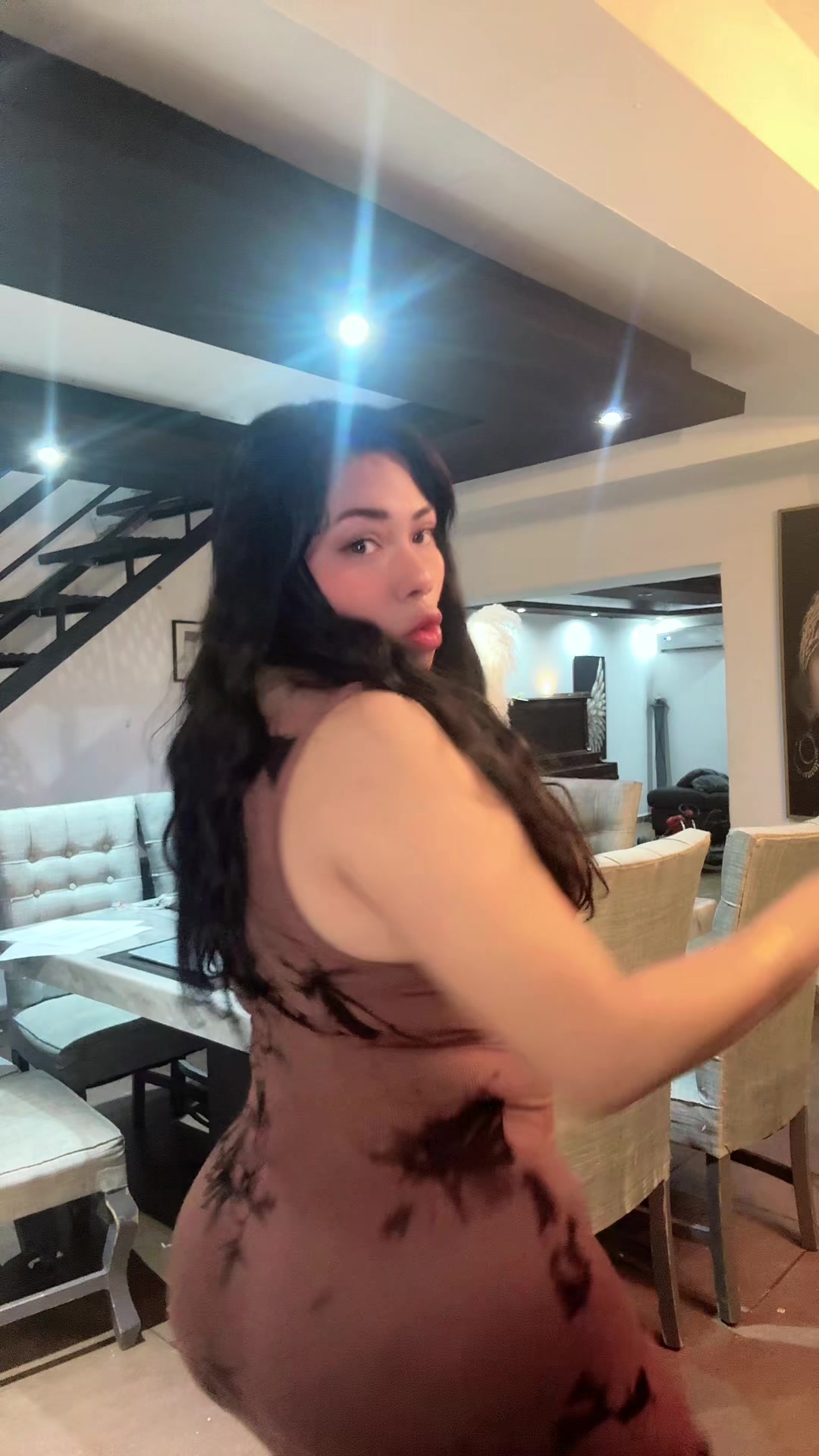 @vivianadeshell