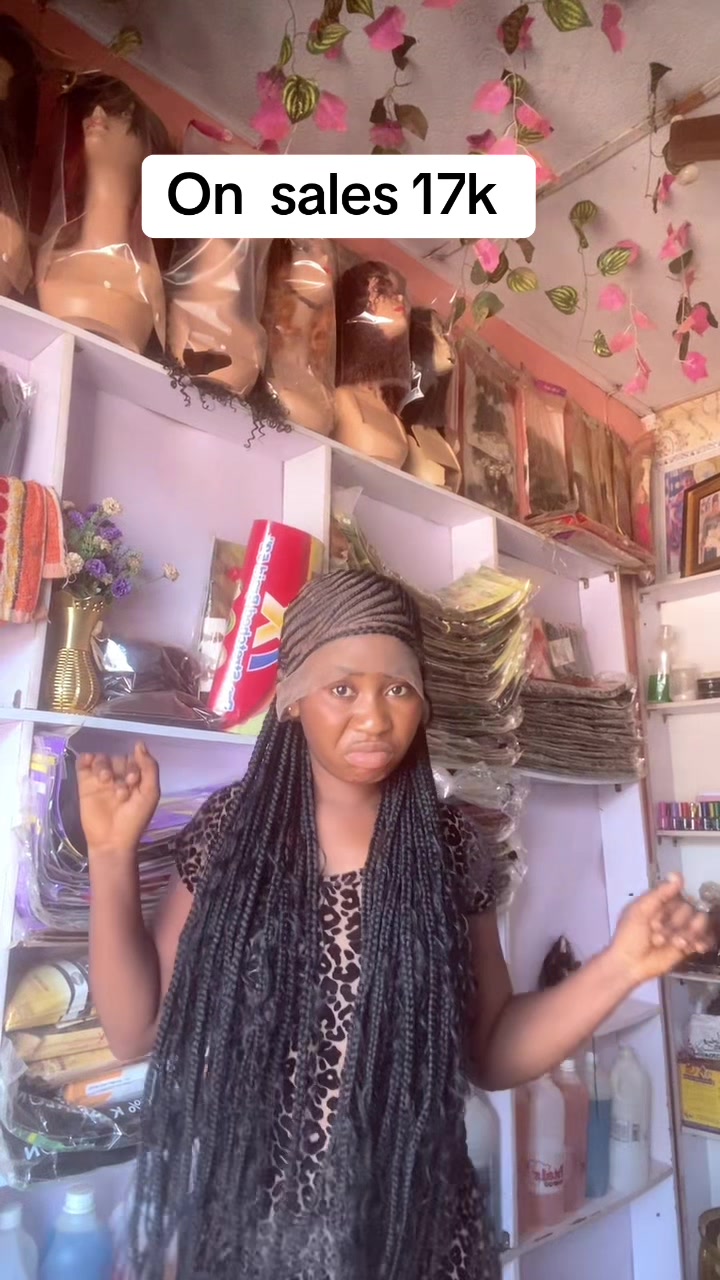 @HAIRSTYLES IN AMULOKO ONA ARA