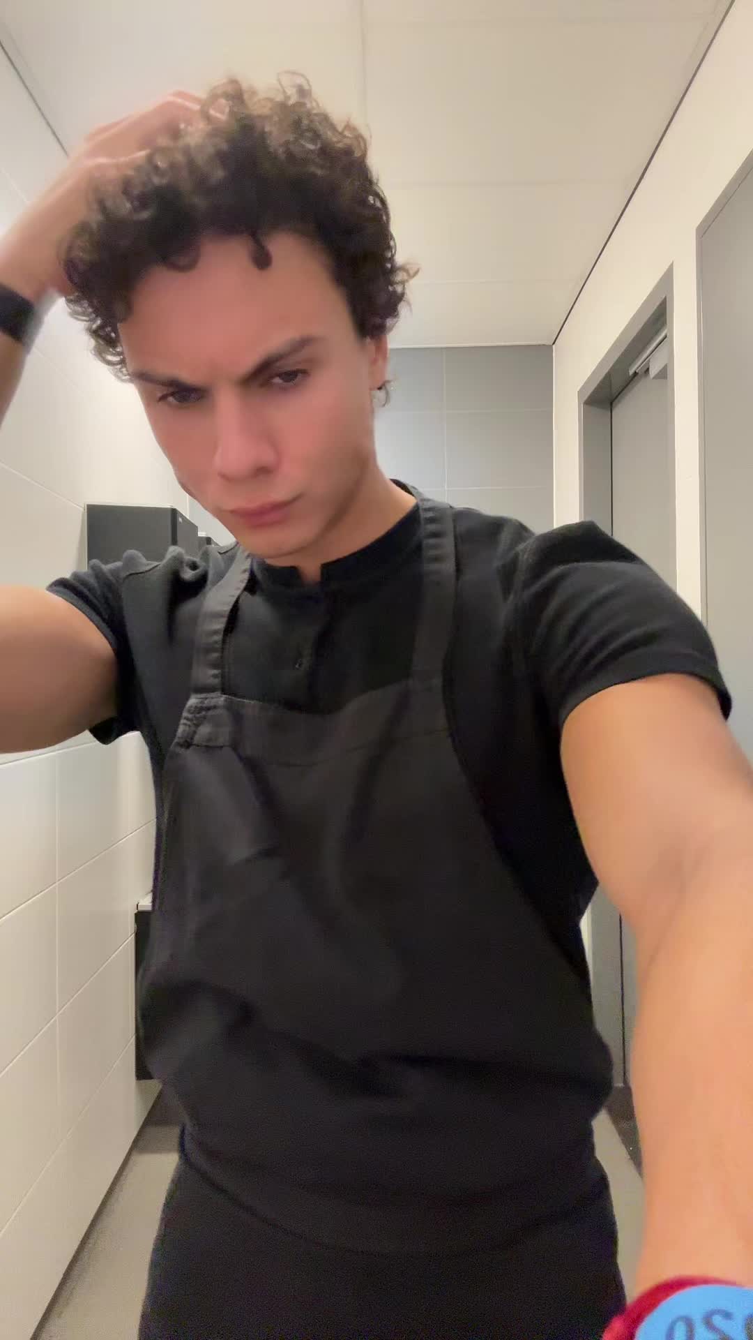 @justinvanderveen