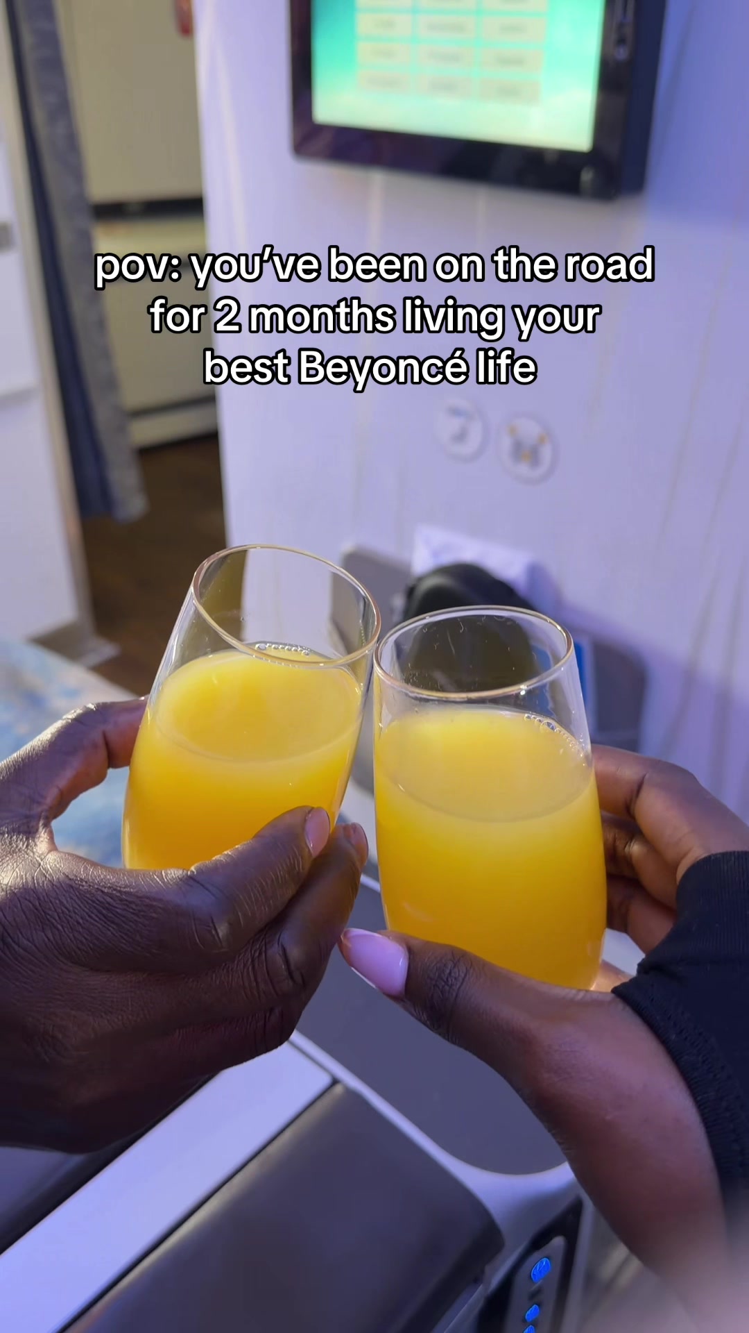 @Kennedy Monique 🇸🇳