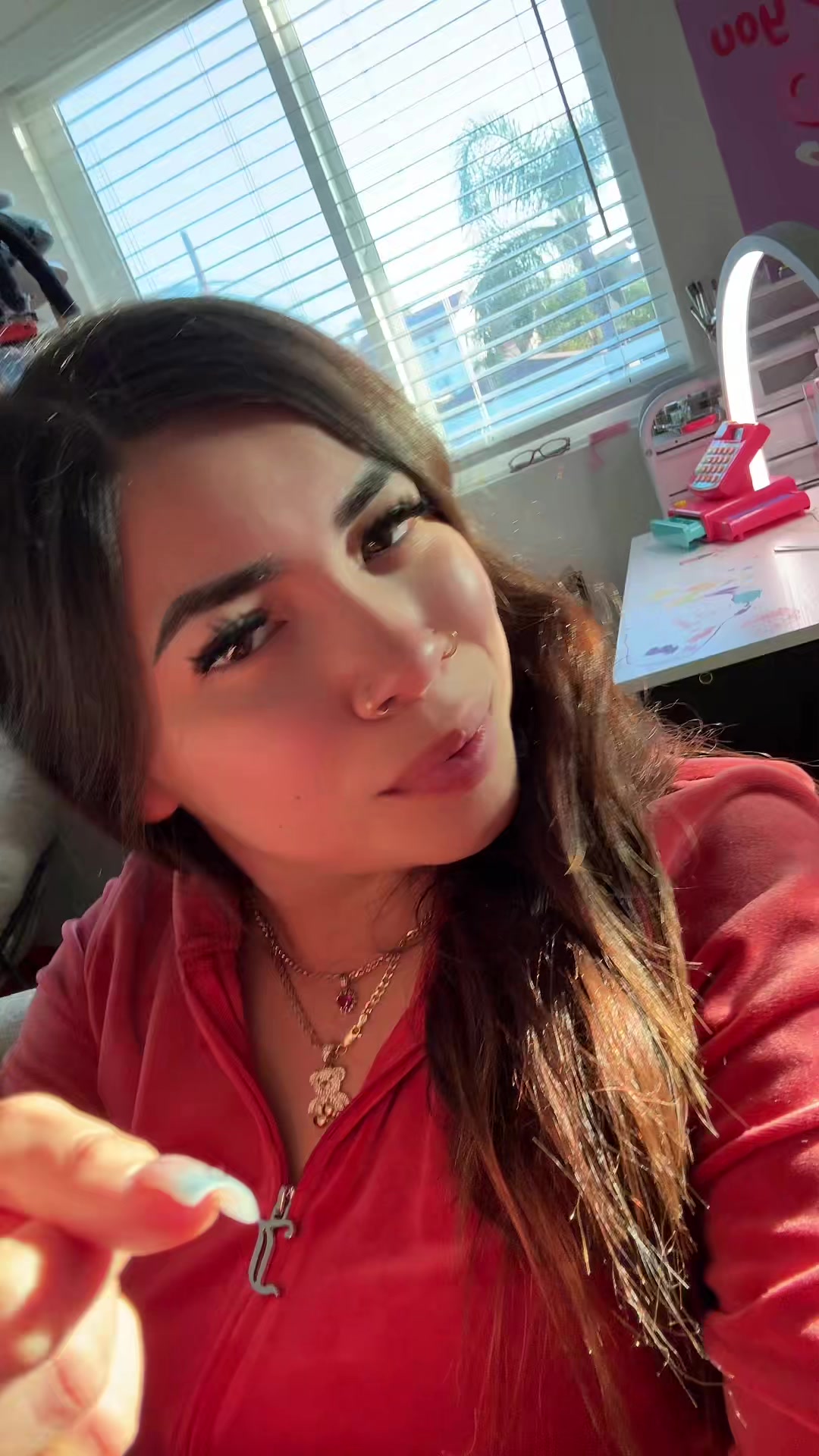 @LaGuera_