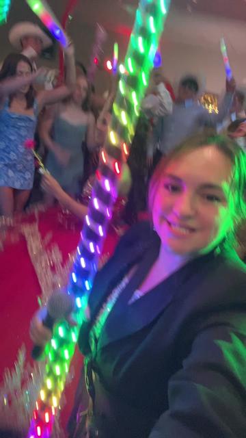 @MaricsaDeLeon