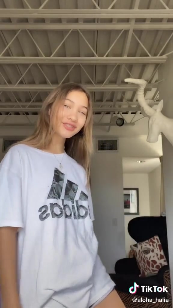 @throwbackhalia