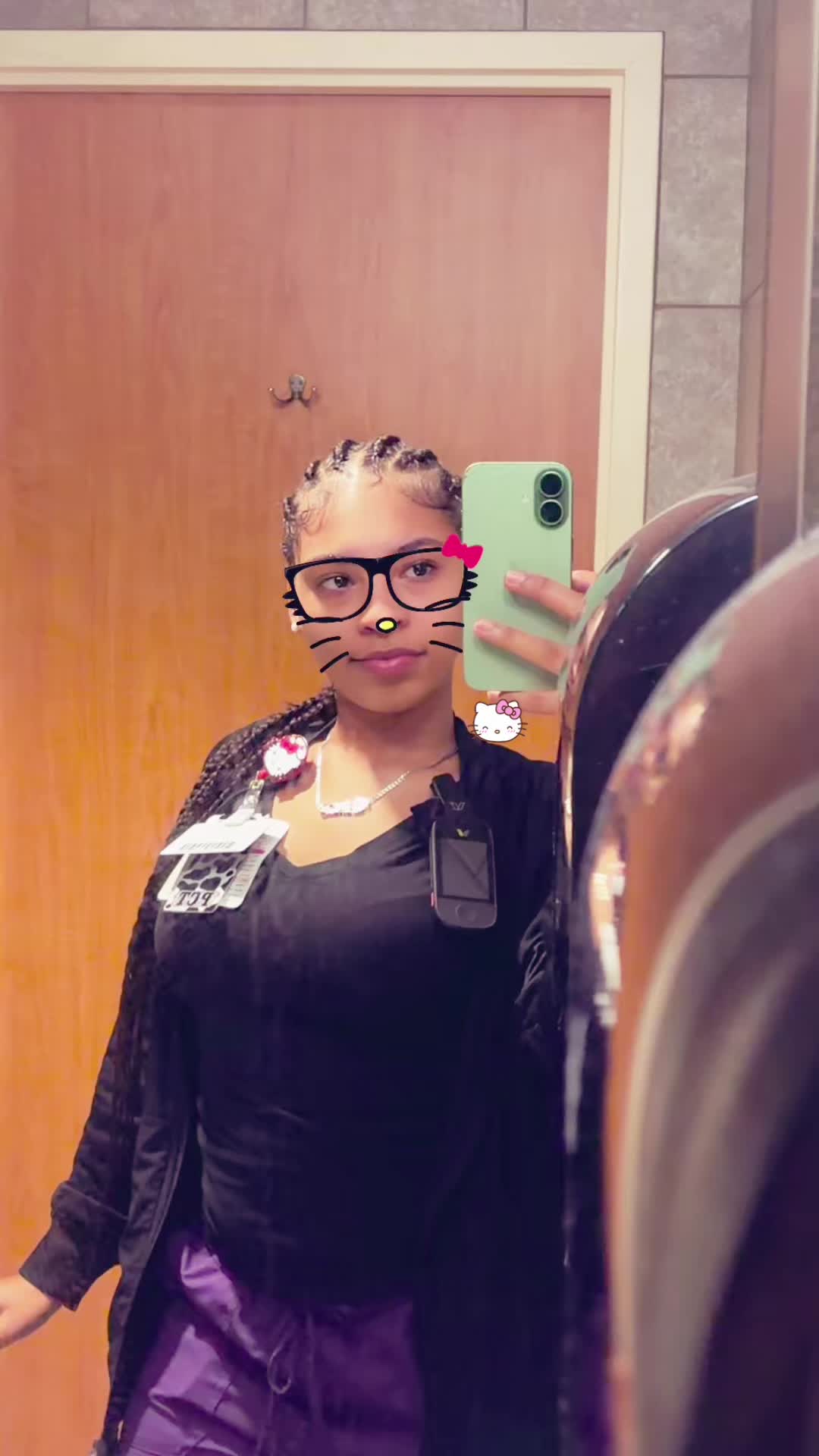 @triciaj