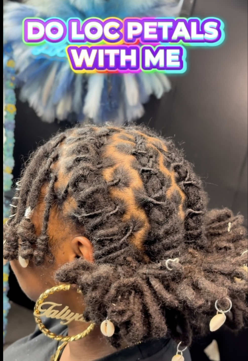 @locsbyessie