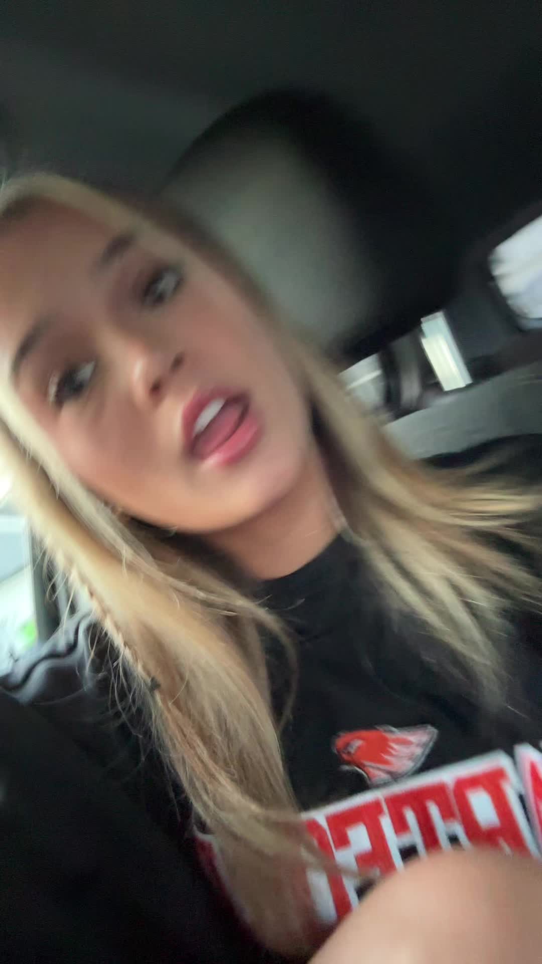 @angelina
