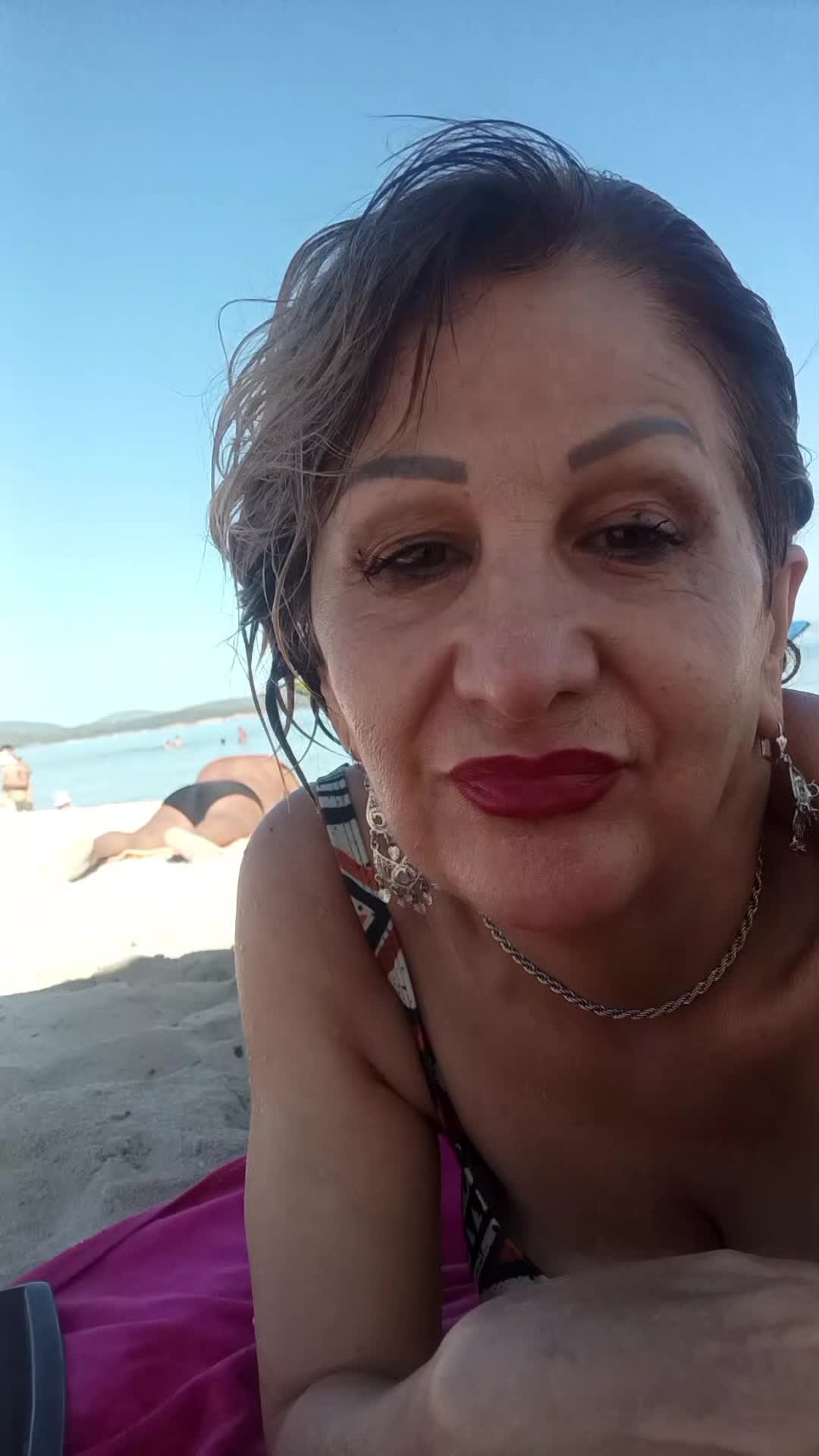 @Anna Meloni589