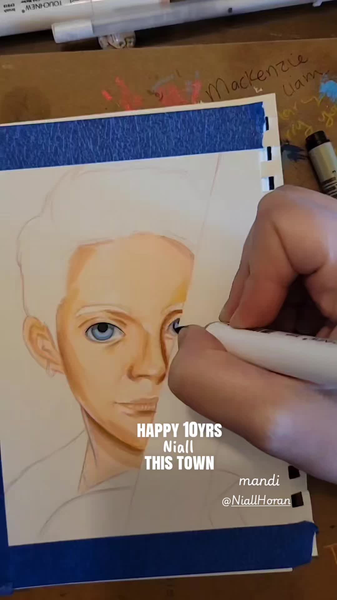 @Mandi 🎨
