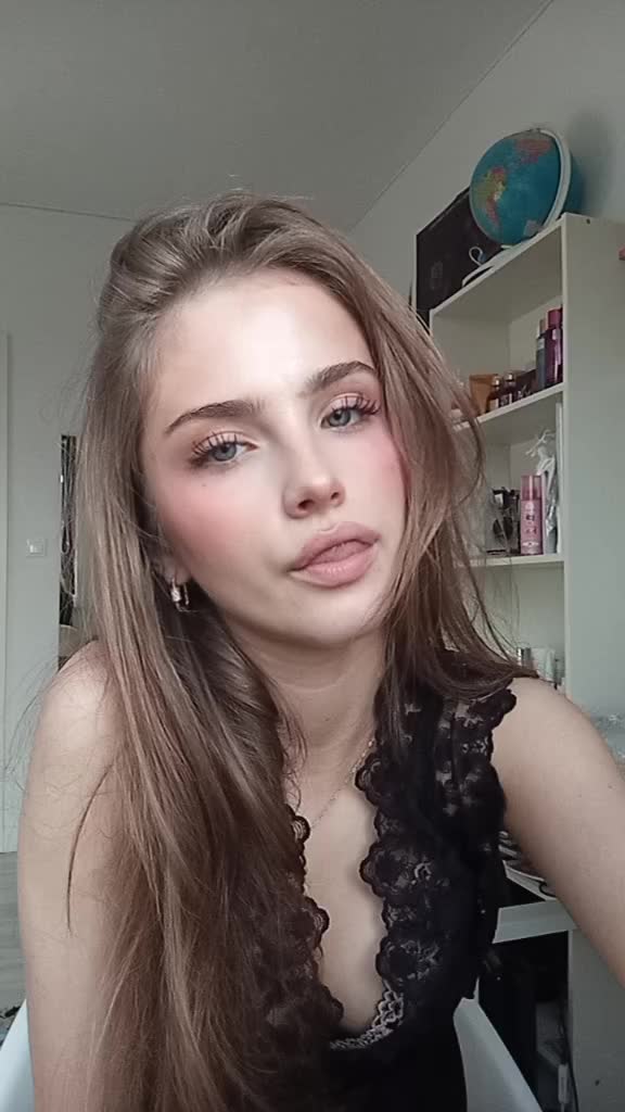 @julia