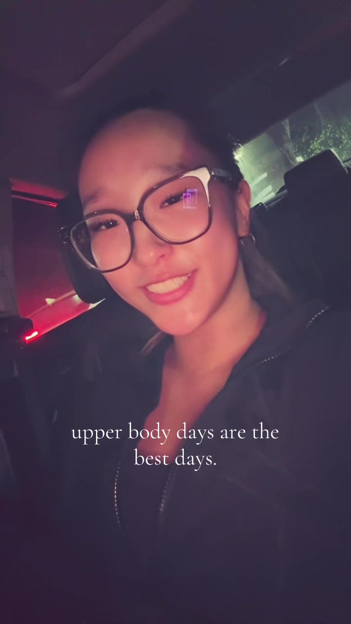 @julia ✝️