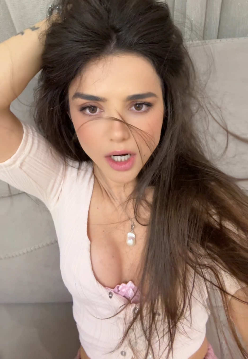 @Esmeralda