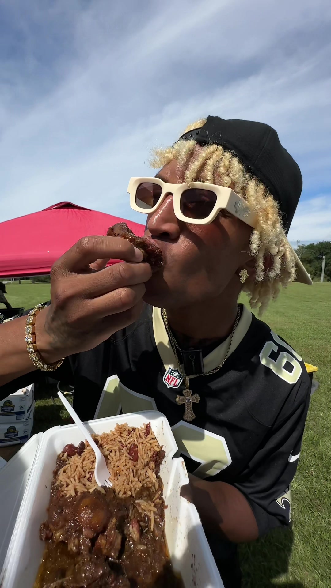 @KrazyBlondeboy
