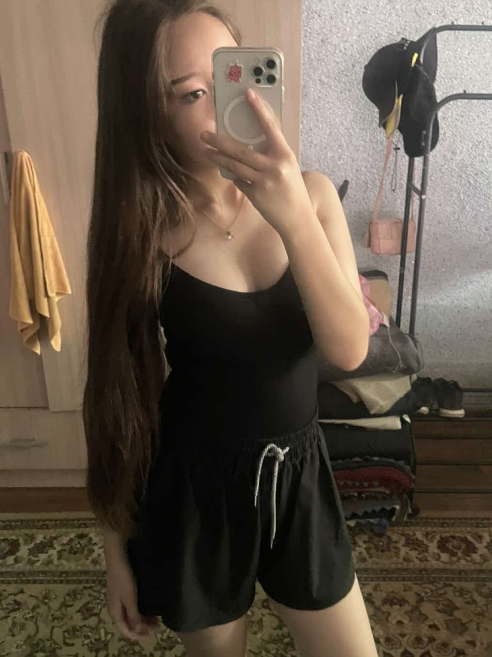 @назю