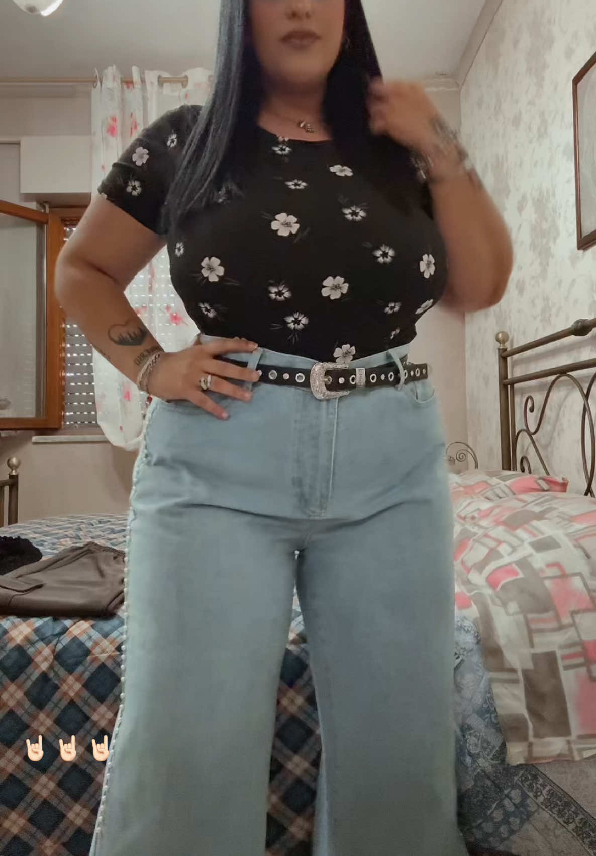 @𝓝𝓾𝓷𝔃𝓲𝓪.