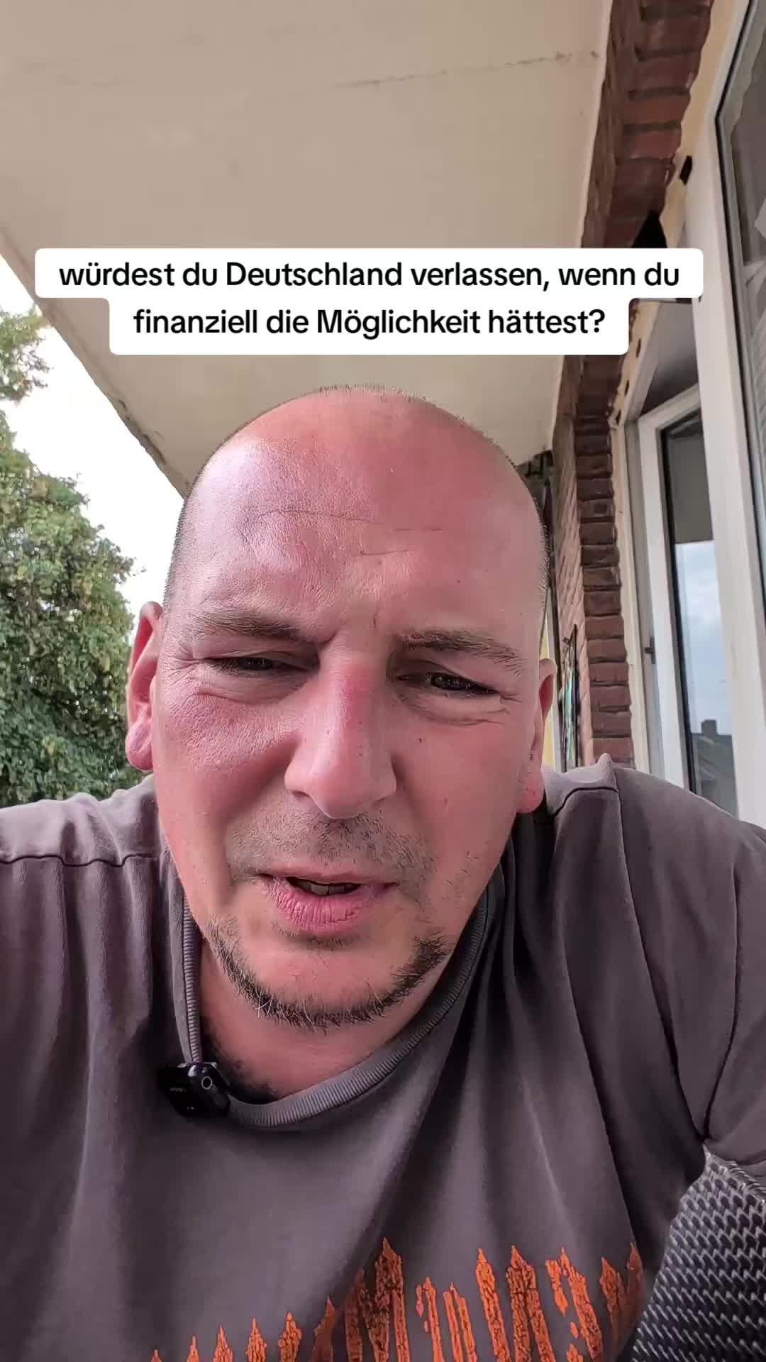 @Dennis Göde