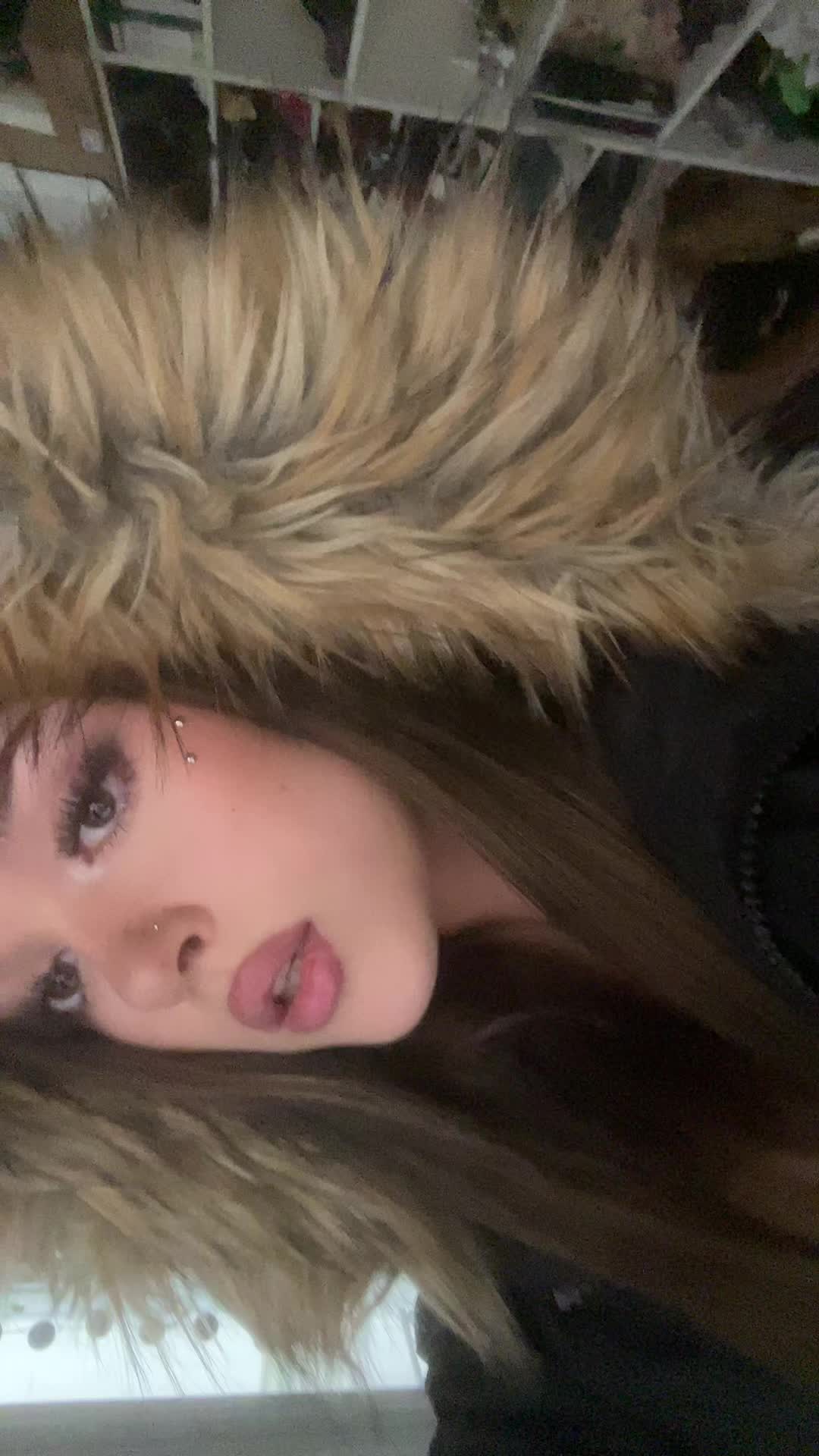 @Harlyy