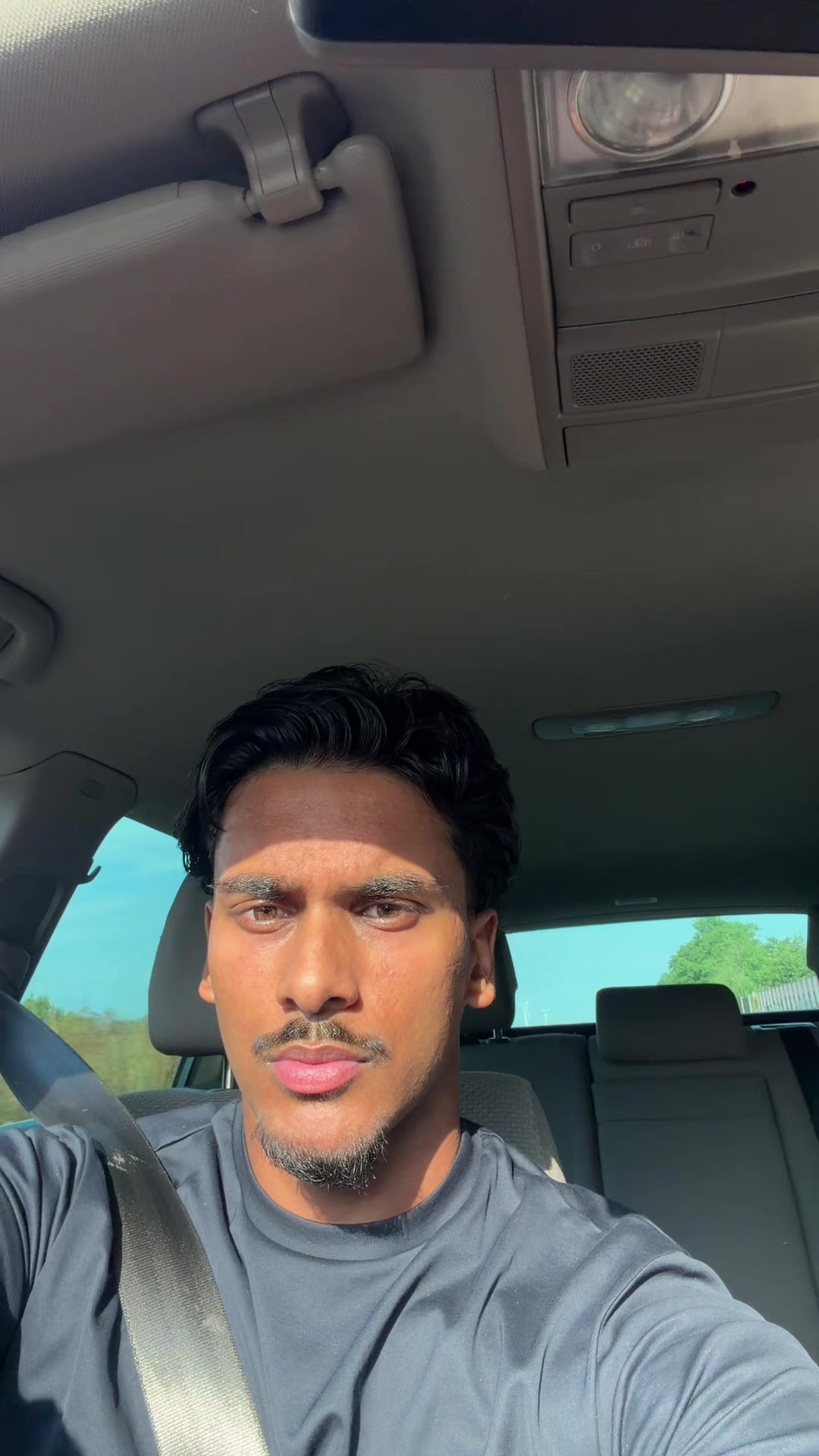 @ajinho77