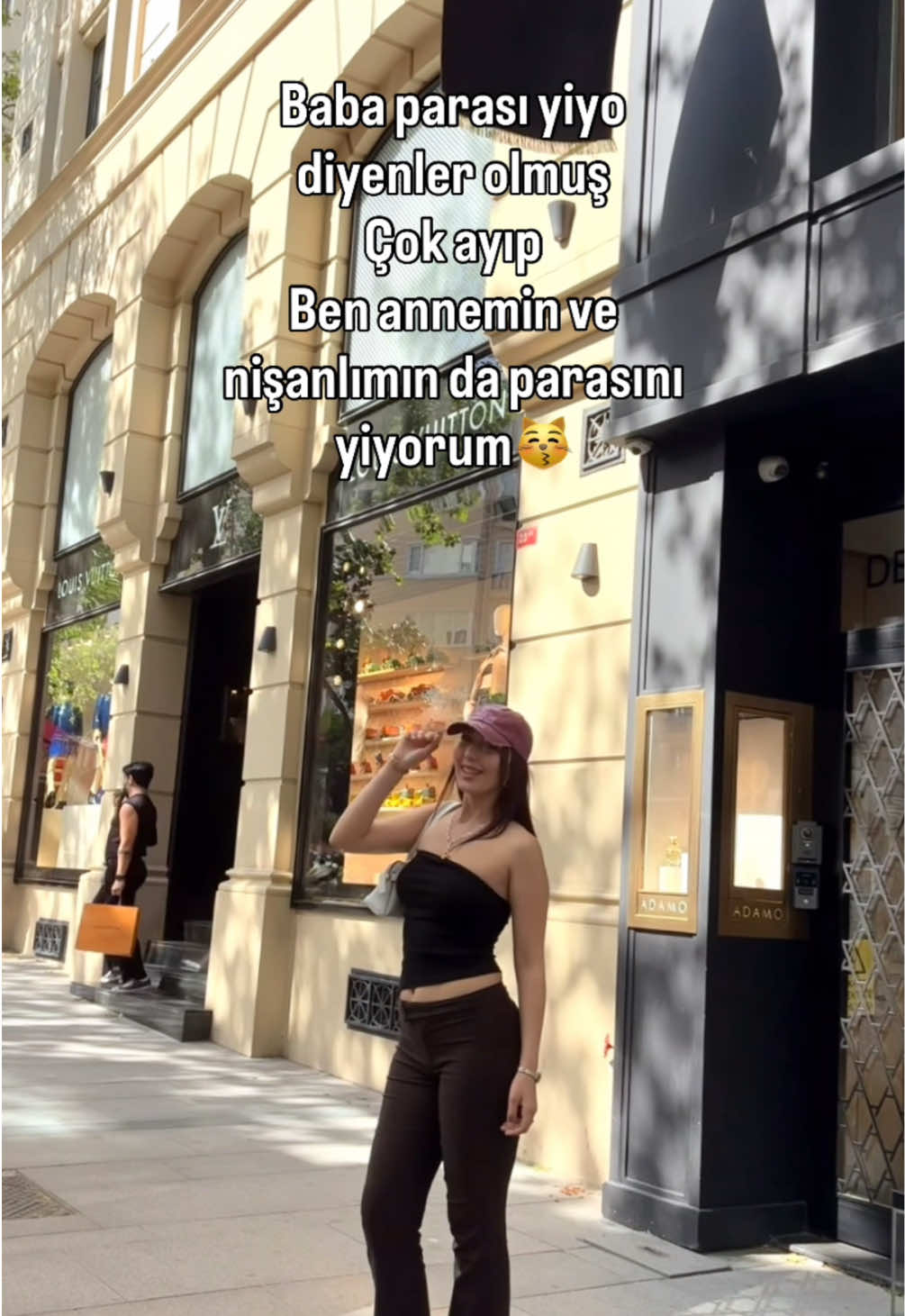 @mellytalee