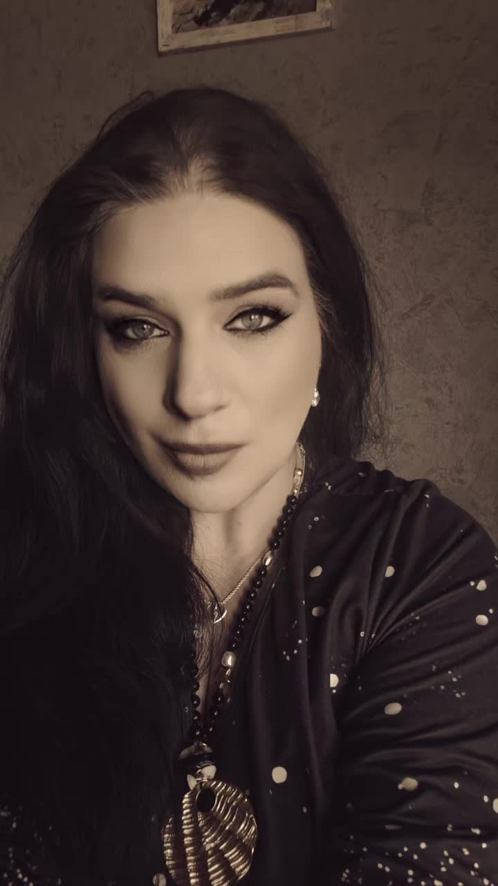 @Eva