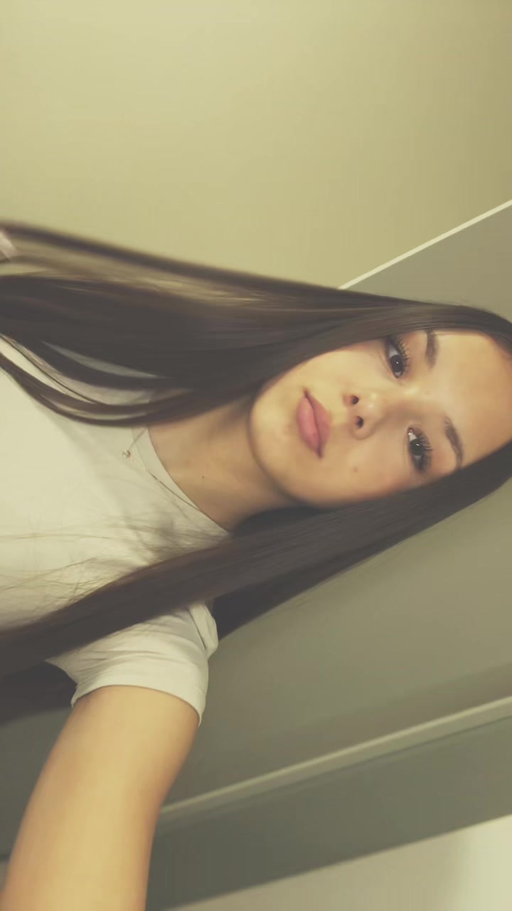 @𝐡𝐱𝐥𝐞𝐧𝐚