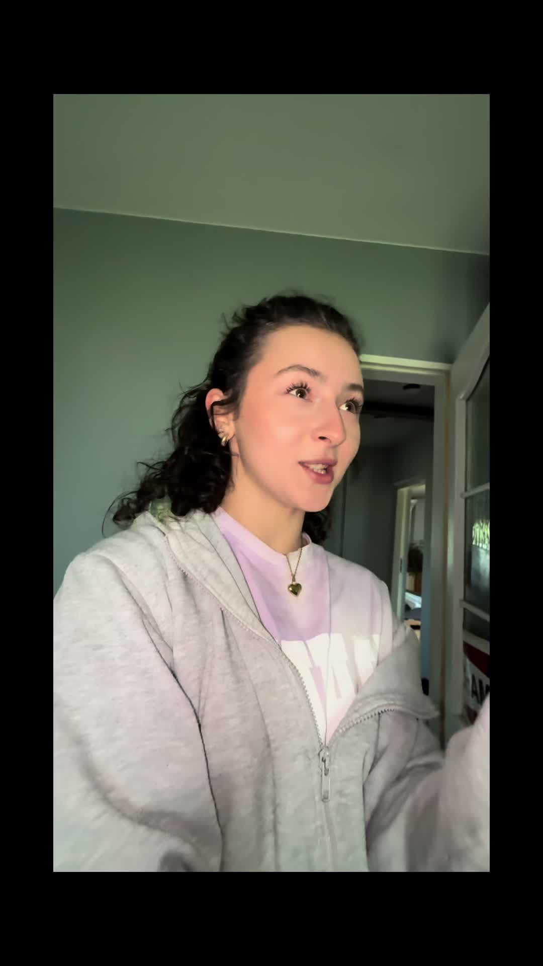 @Alxyni