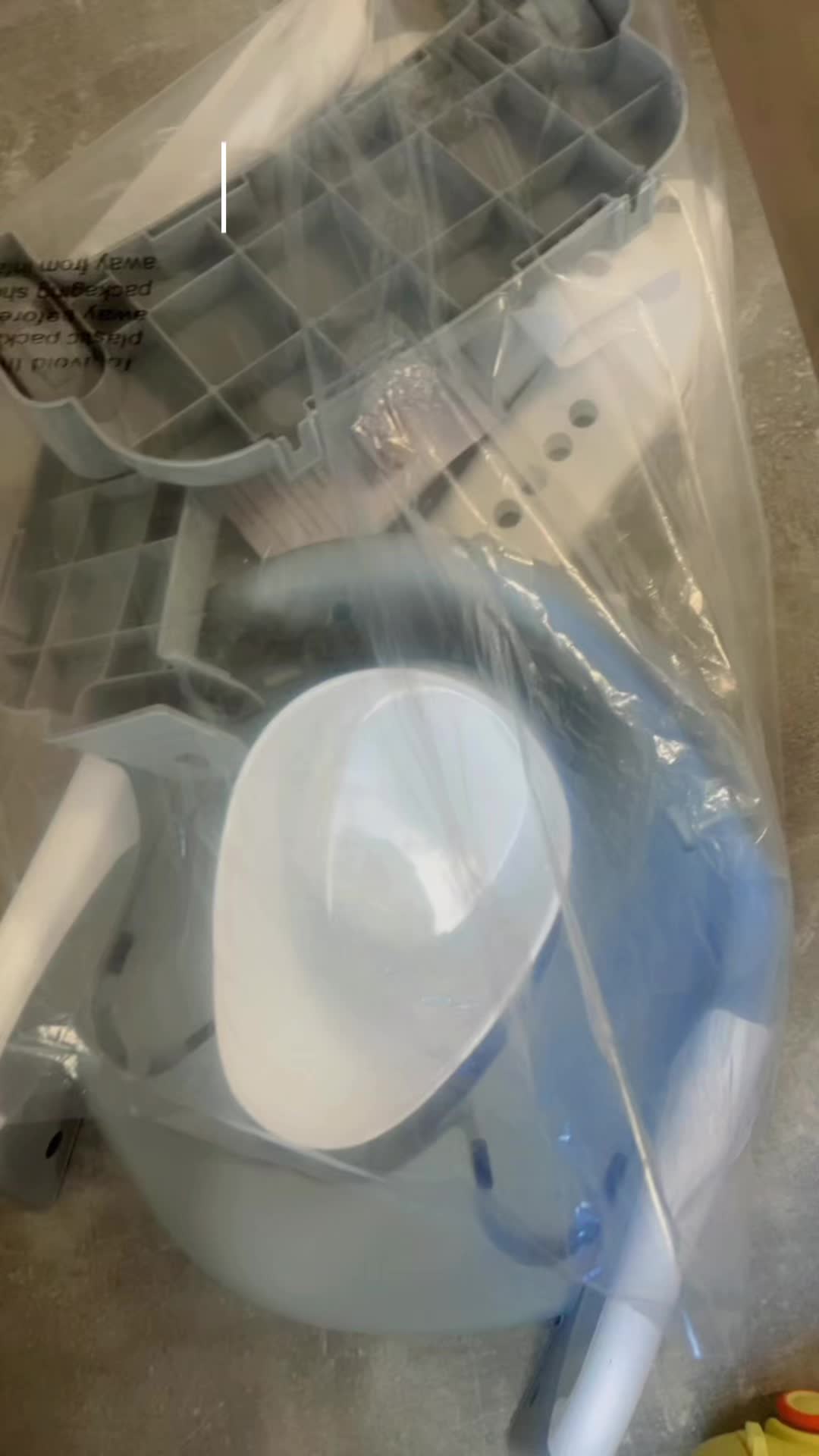 @housewifemotherof2kids