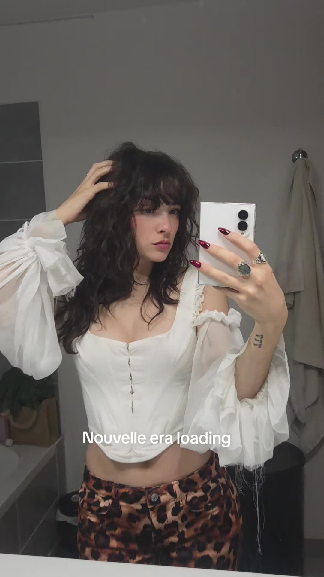 @N★VA