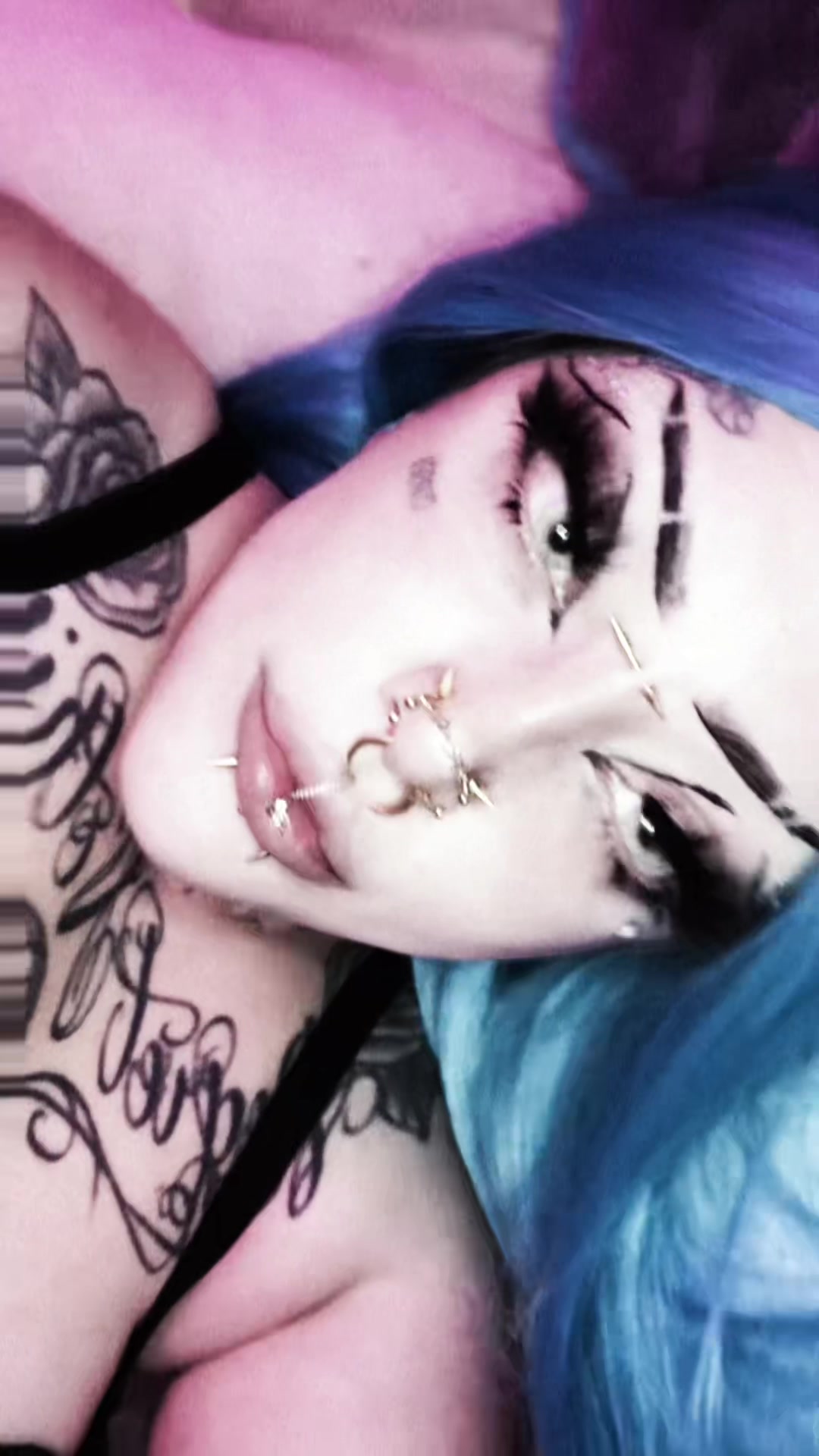 @curseddbaddie