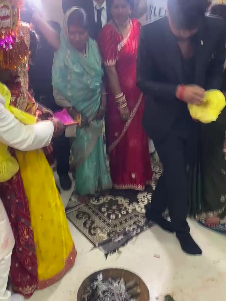 @RAKHI