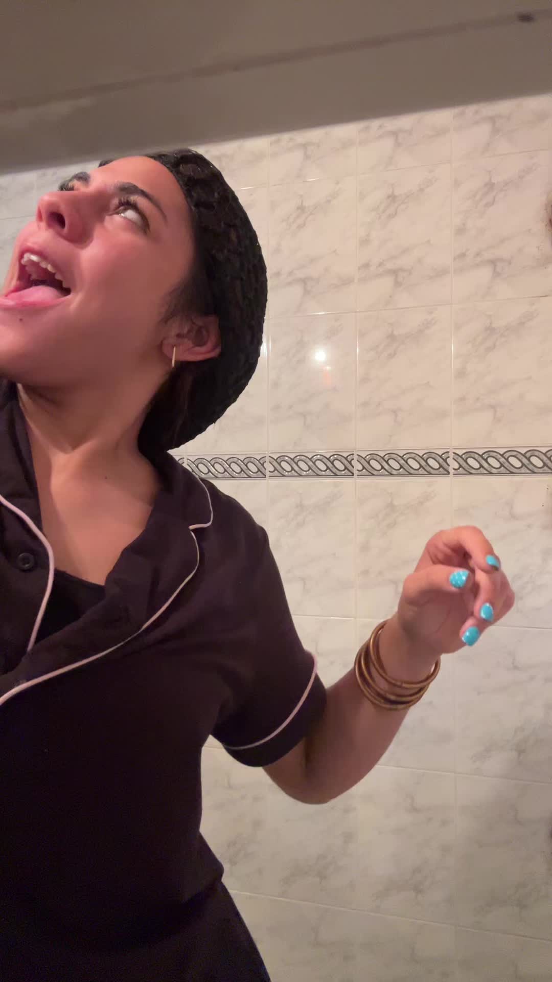 @laluguito