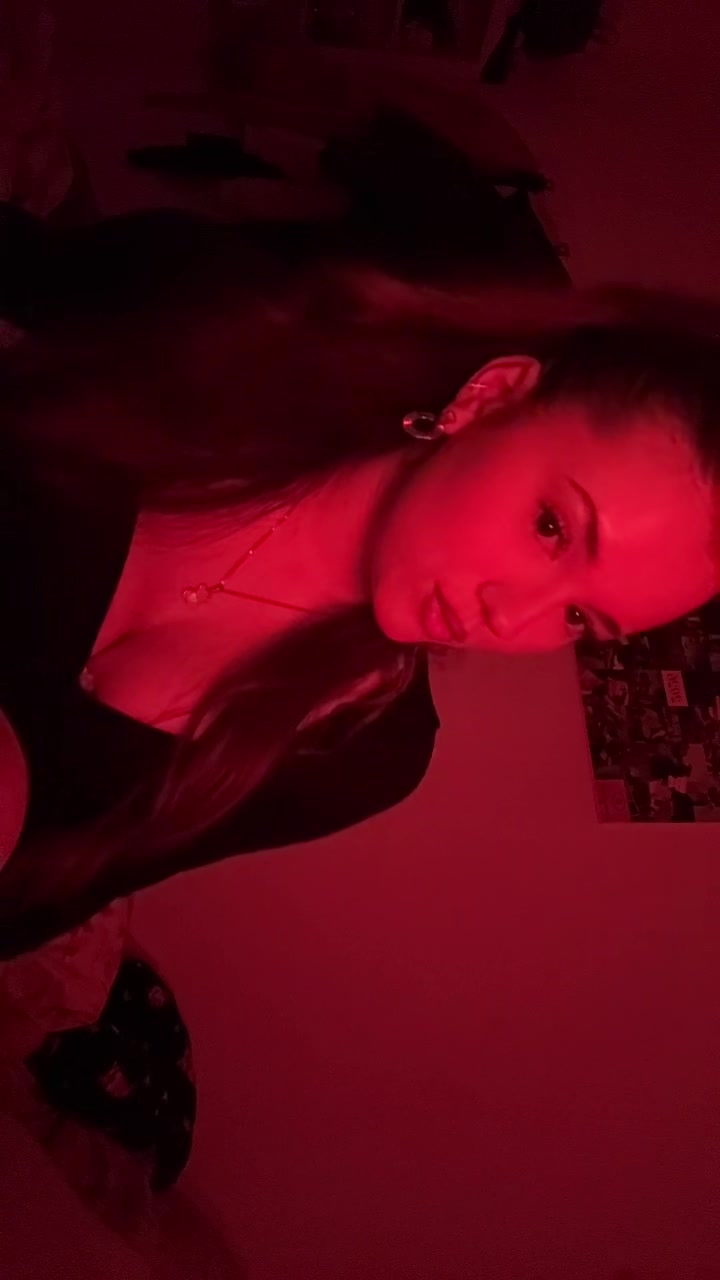 @𝐰𝐢𝐤𝐢⚢