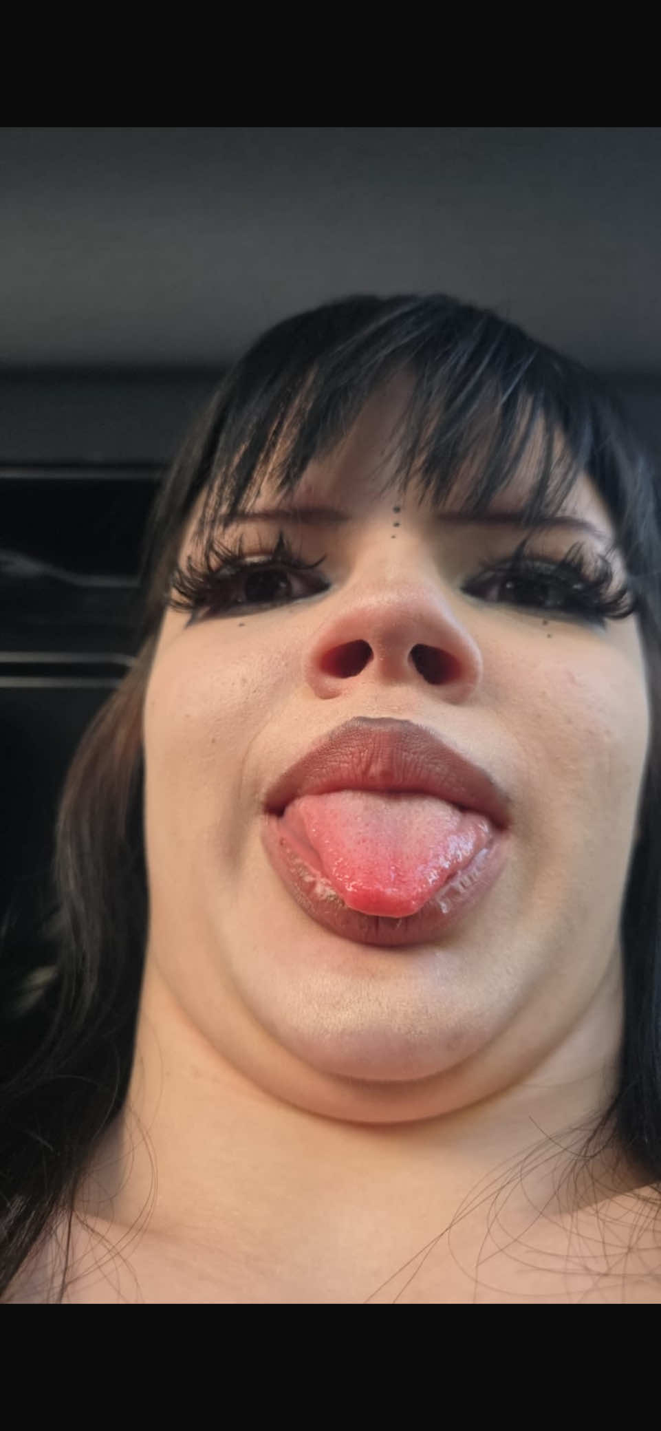 @𝐈𝐛𝐮𝐩𝐫𝐨𝐟𝐞𝐧&lsquo;🫰