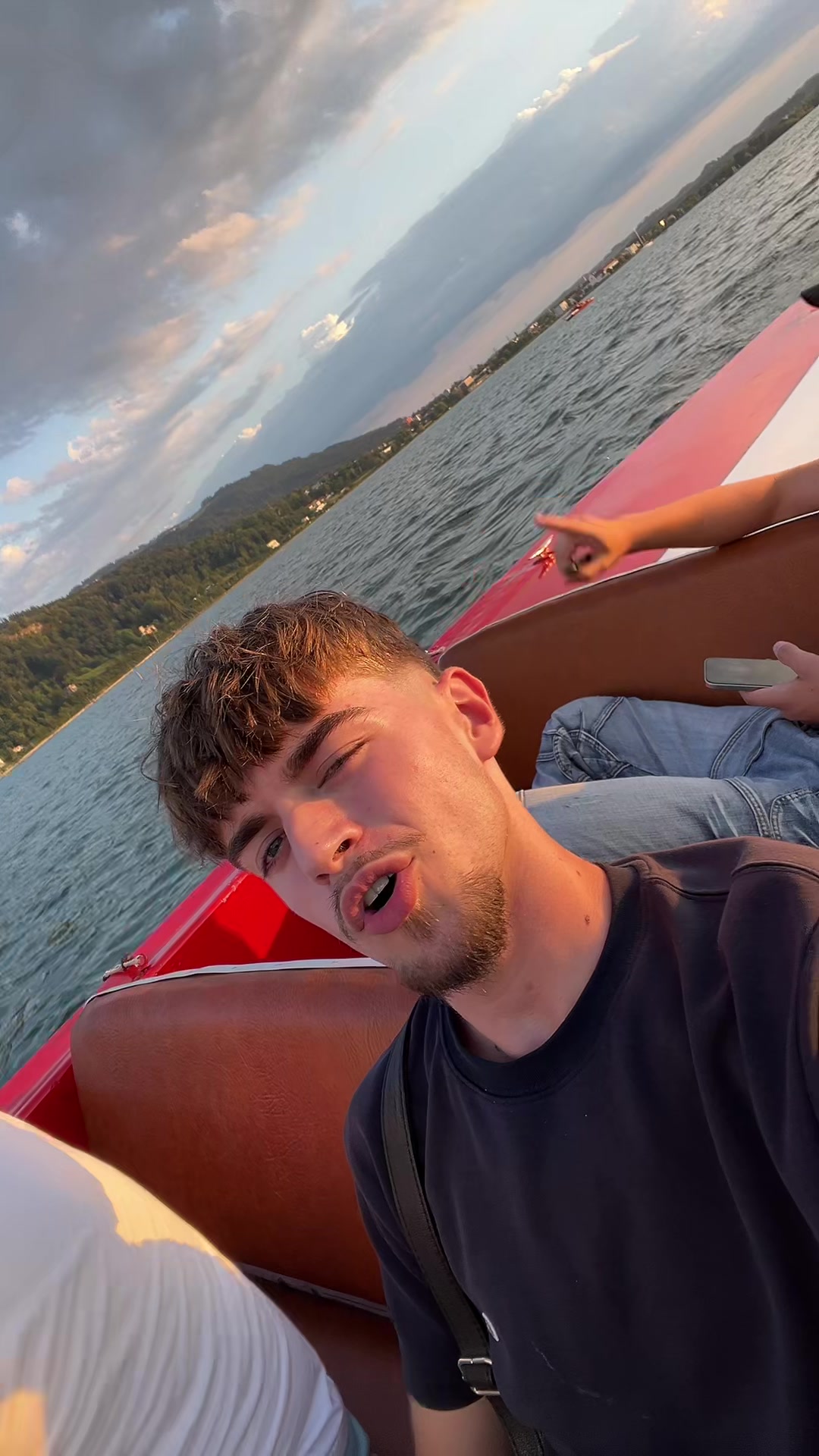 @EdoMedo🐻🇧🇦