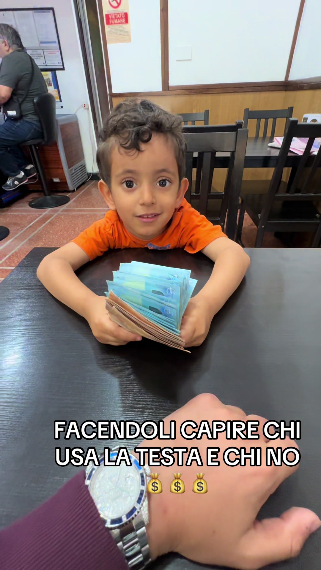 @MomiKings