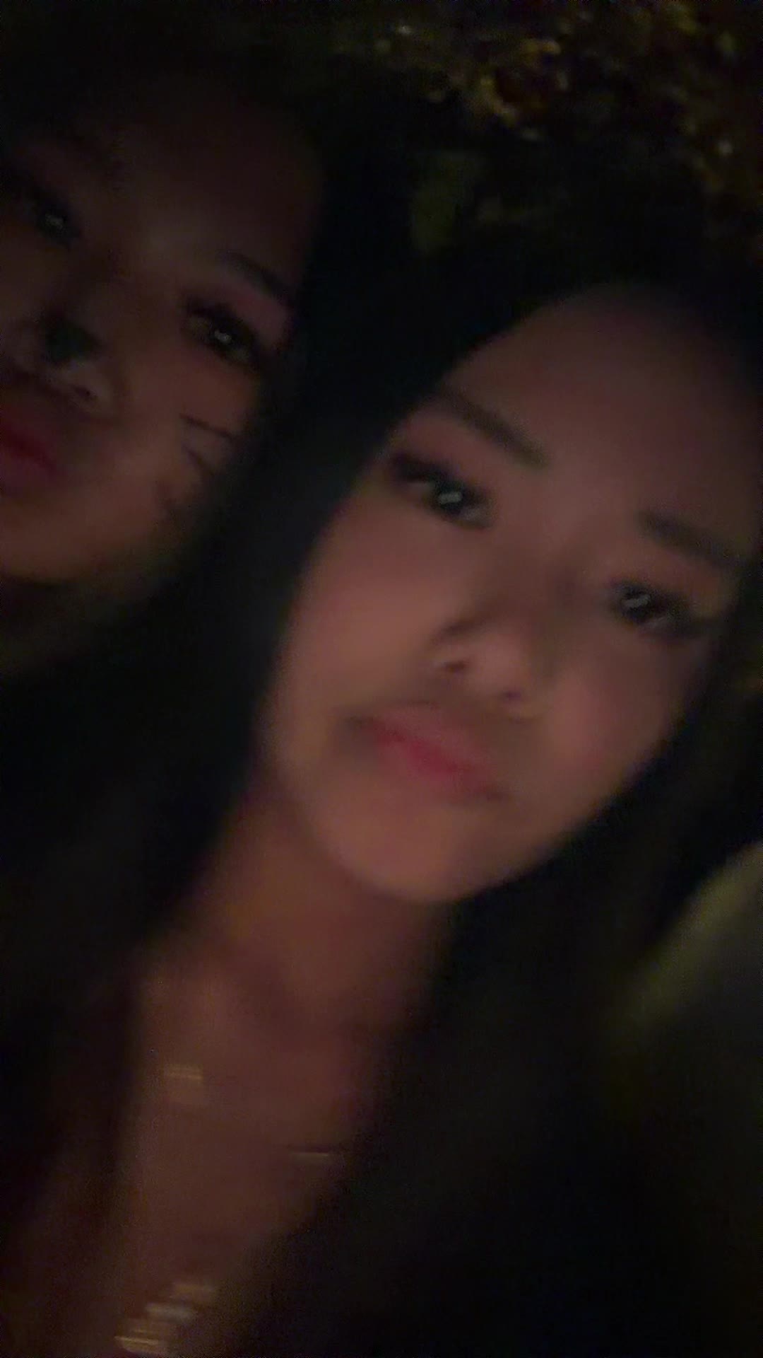 @selena