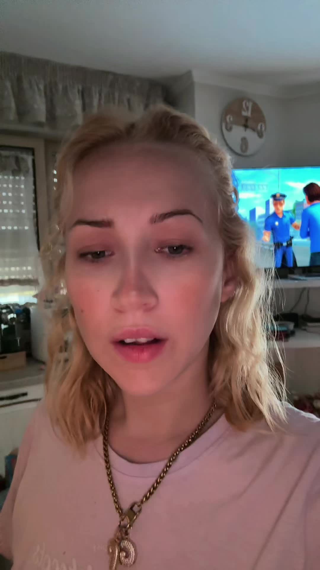 @Jennifer🌶️