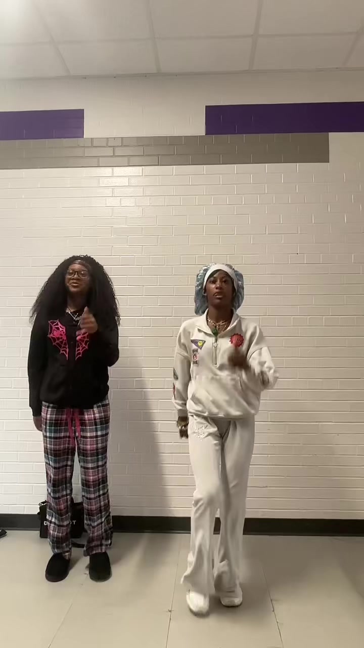 @touniqueforyouuu