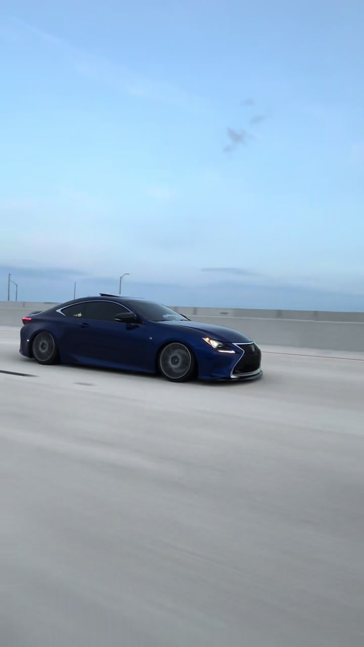 @wuztatic