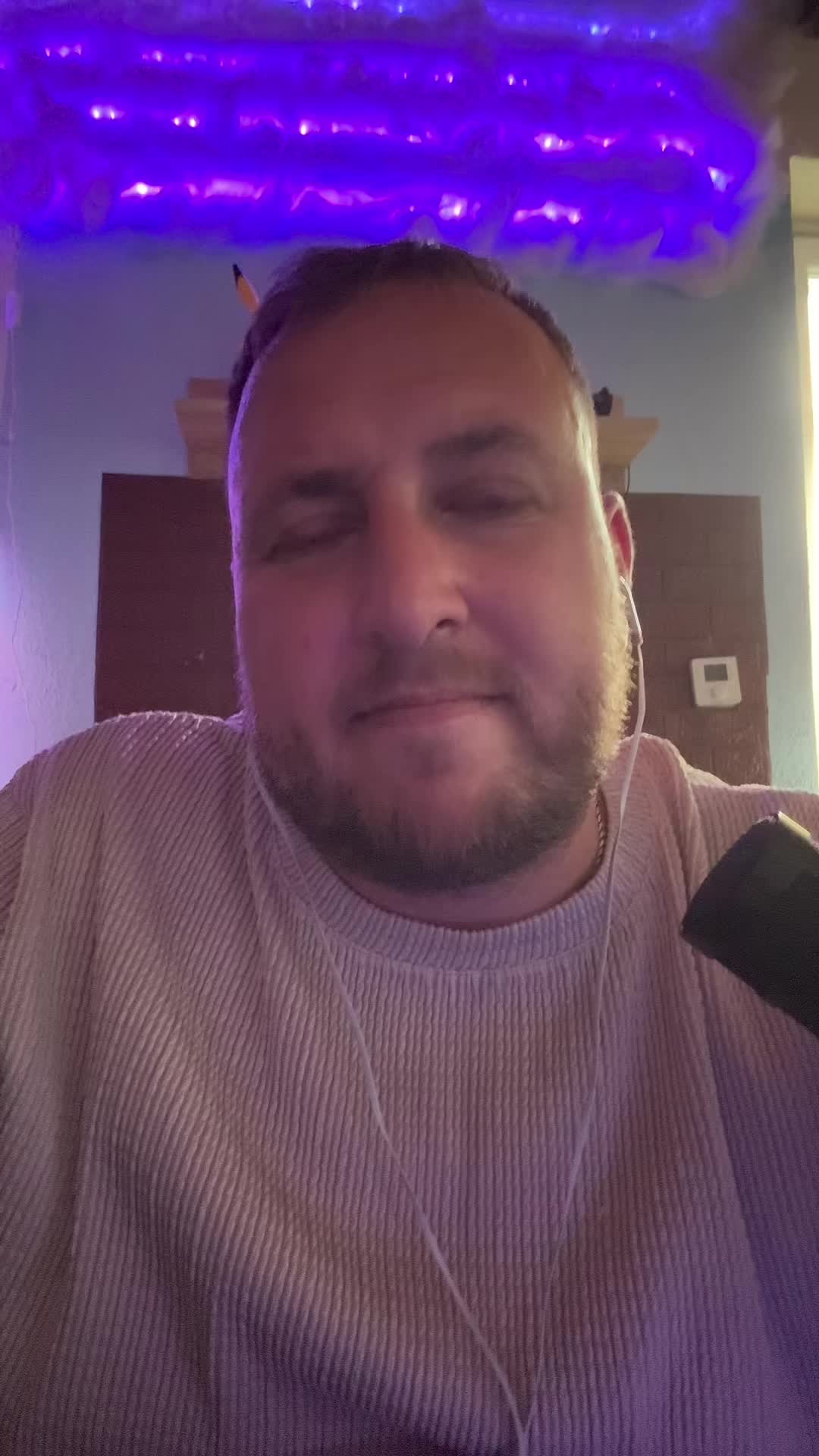@Max