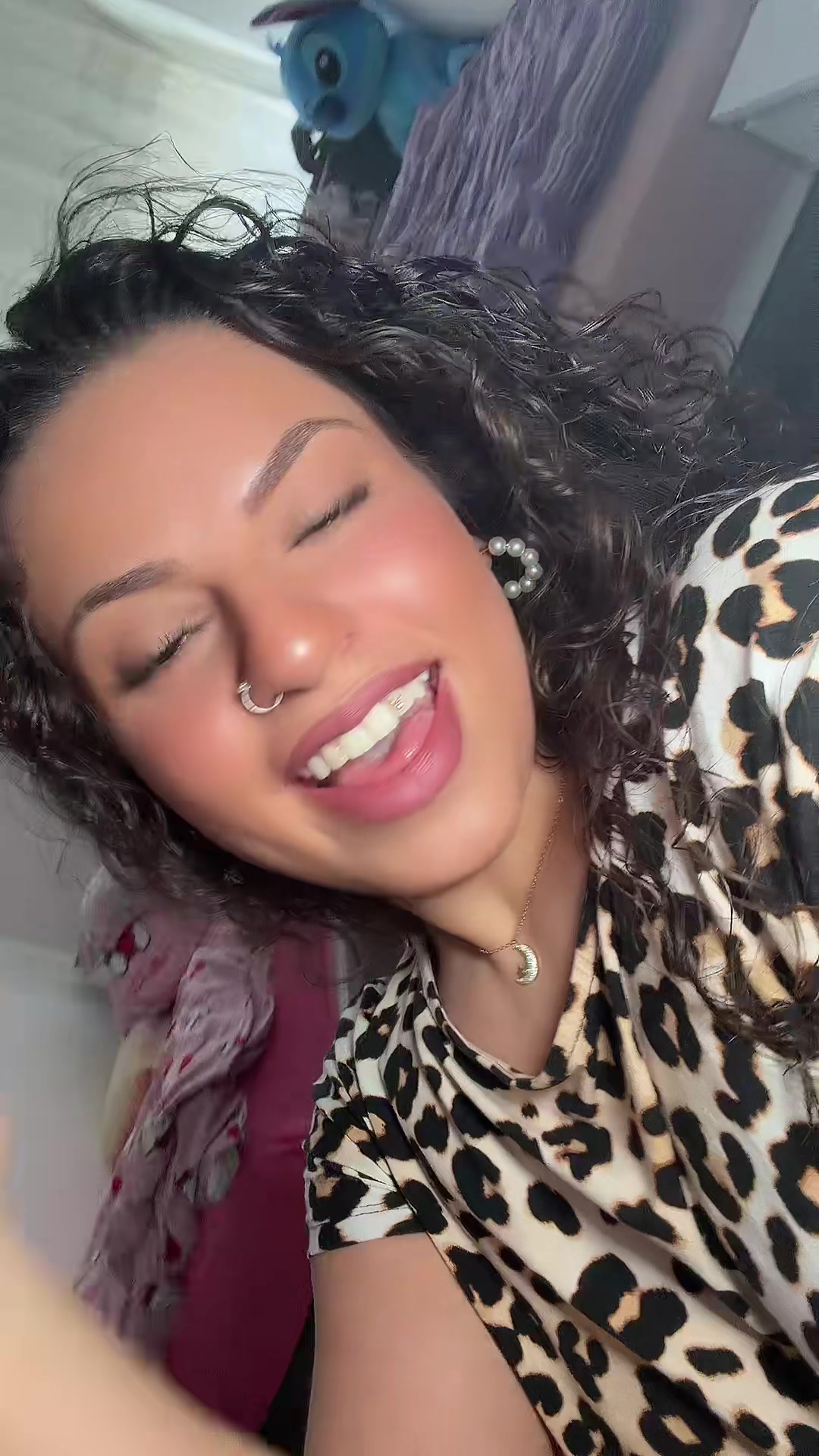 @Iamcholaaa