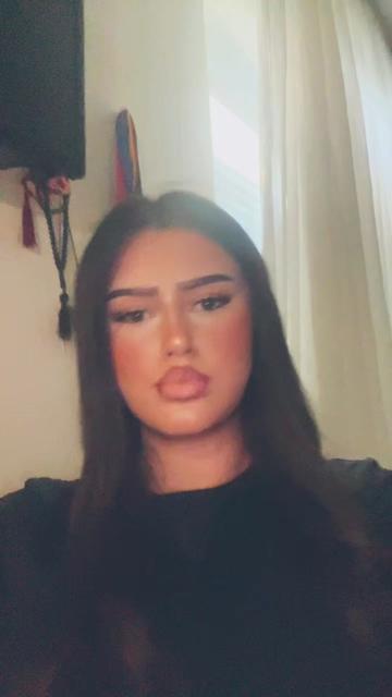 @Loresa