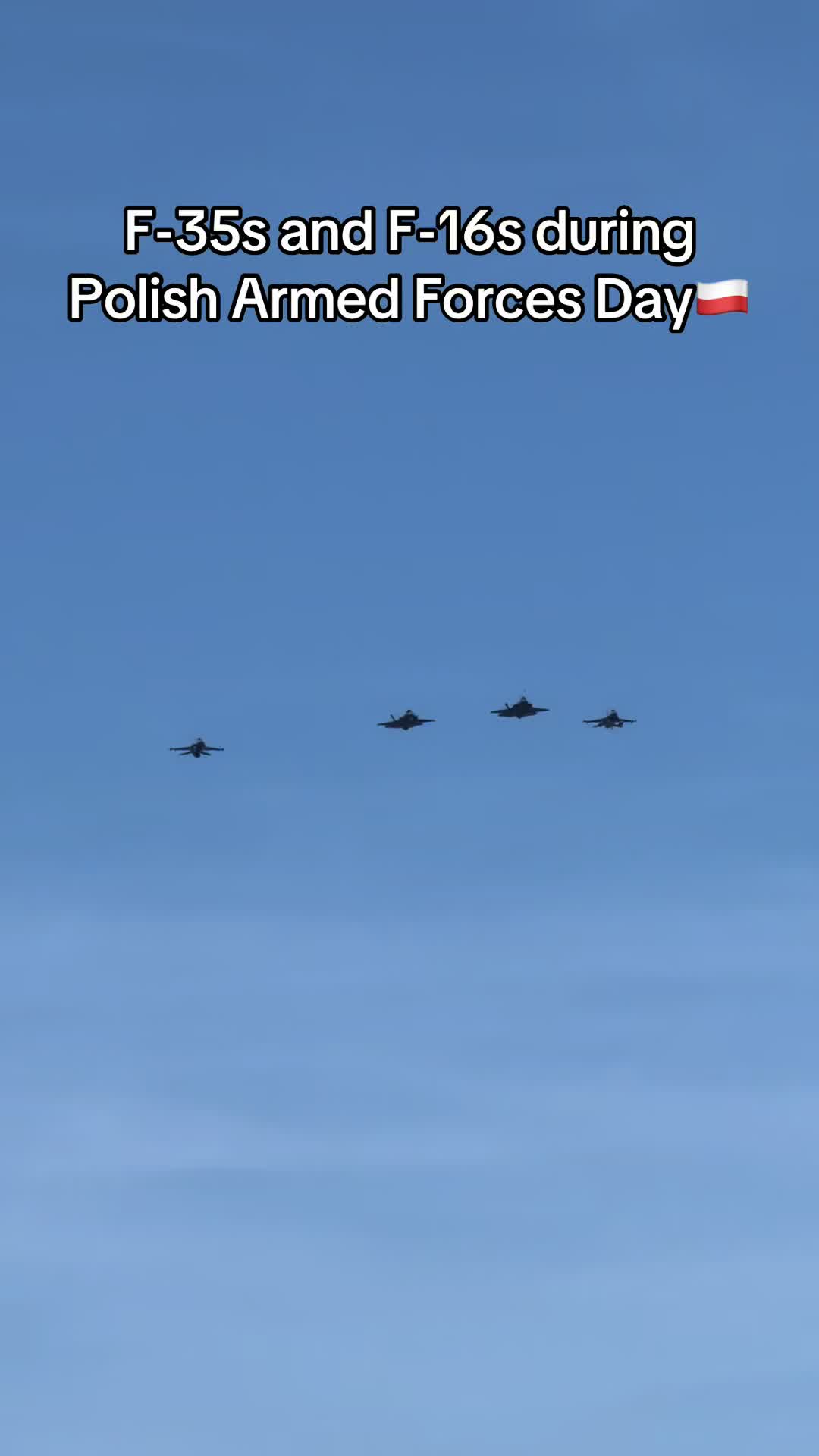 @🛫( T_T)
