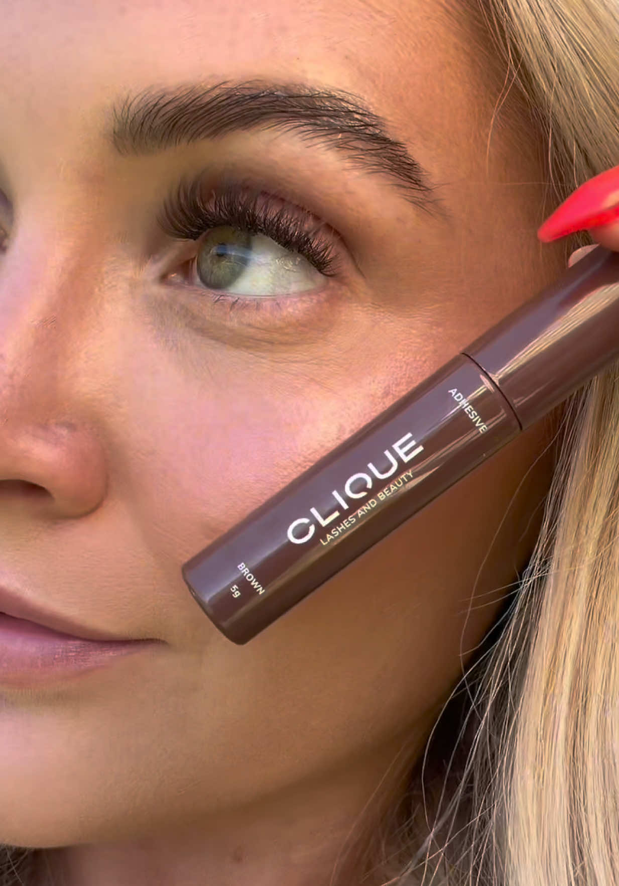 @Clique Lashes And Beauty