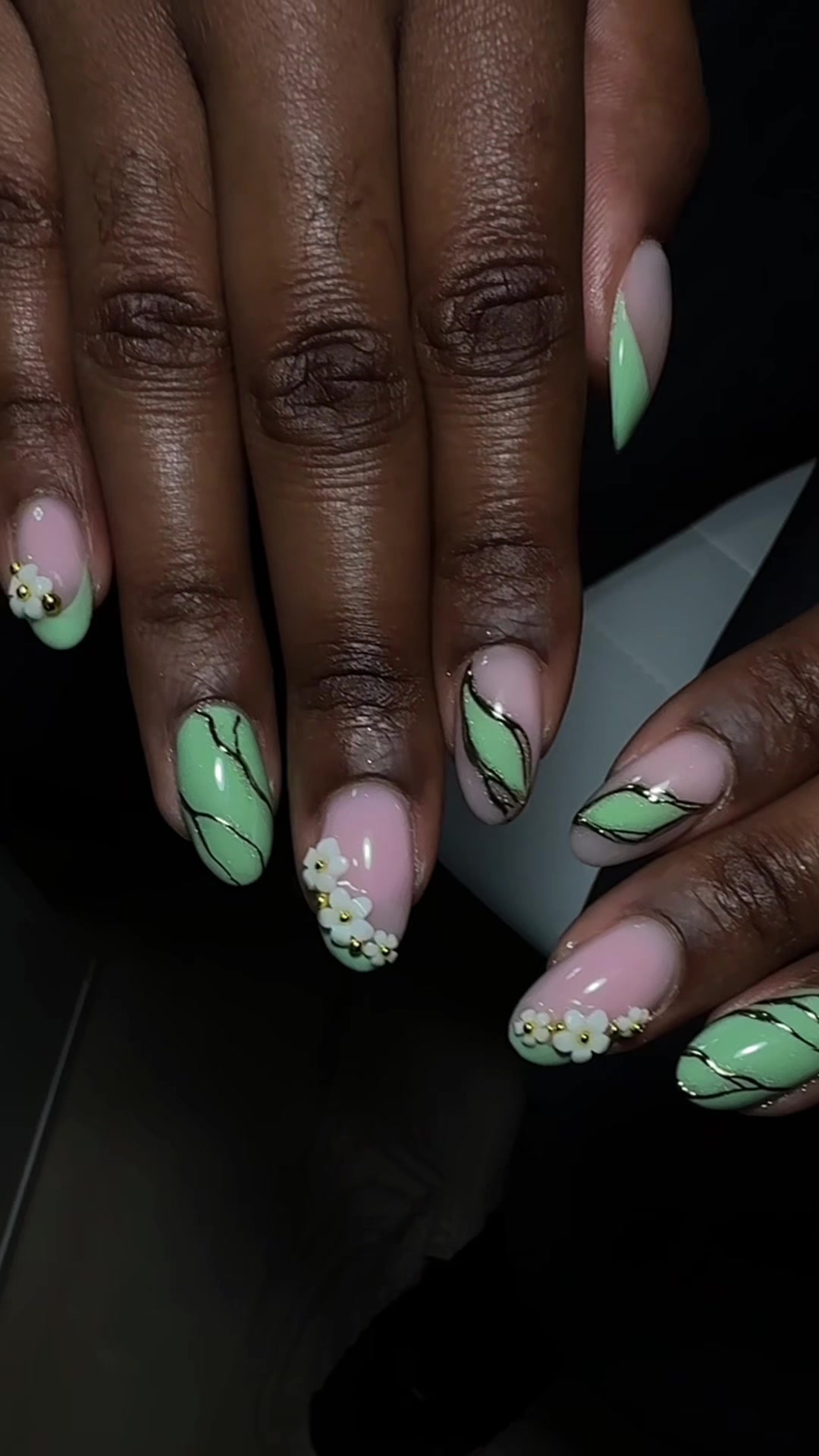 @I.N.K. Nail Bar