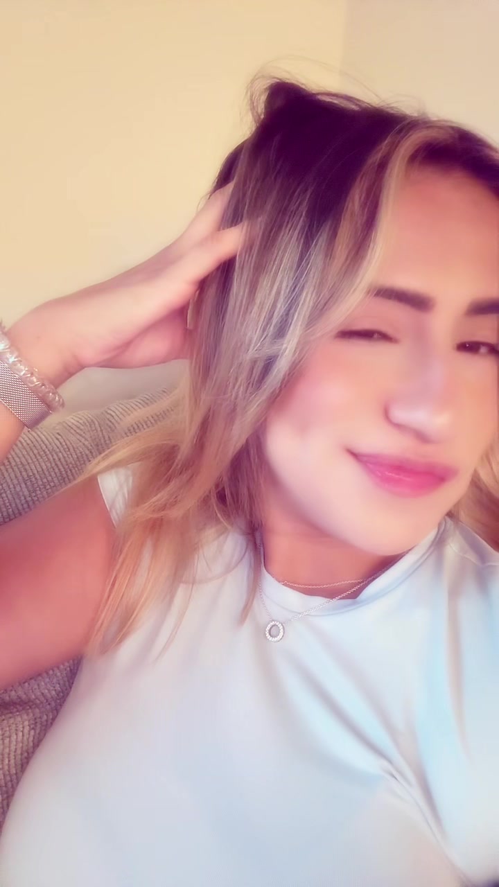 @elleeyezee11